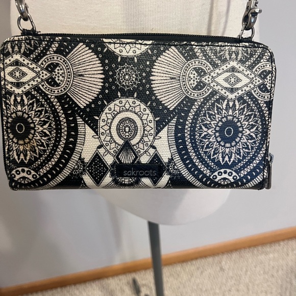 Sak roots Artist Circle Smartphone Crossbody NWOT - Picture 3 of 6
